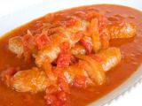Salchichas en tomate