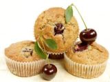 Magdalenas con cerezas