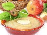 Compota de manzana con salsa de vainilla