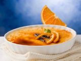 Crema catalana con naranja