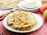 Crepes rellenos de manzana